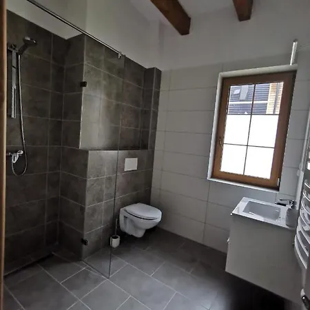 Apartment Stajnia Ojcowizna *