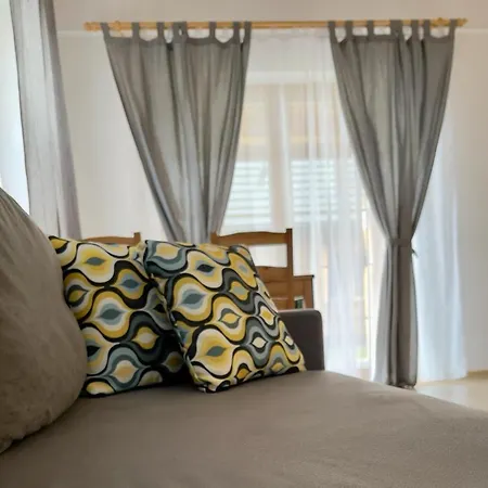 Apartament Stajnia Ojcowizna *